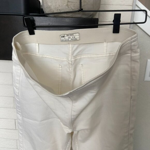 Free People Bell Bottoms - Cream White Flare, 30W, Stretchy Band, Worn Once - Picture 7 of 11